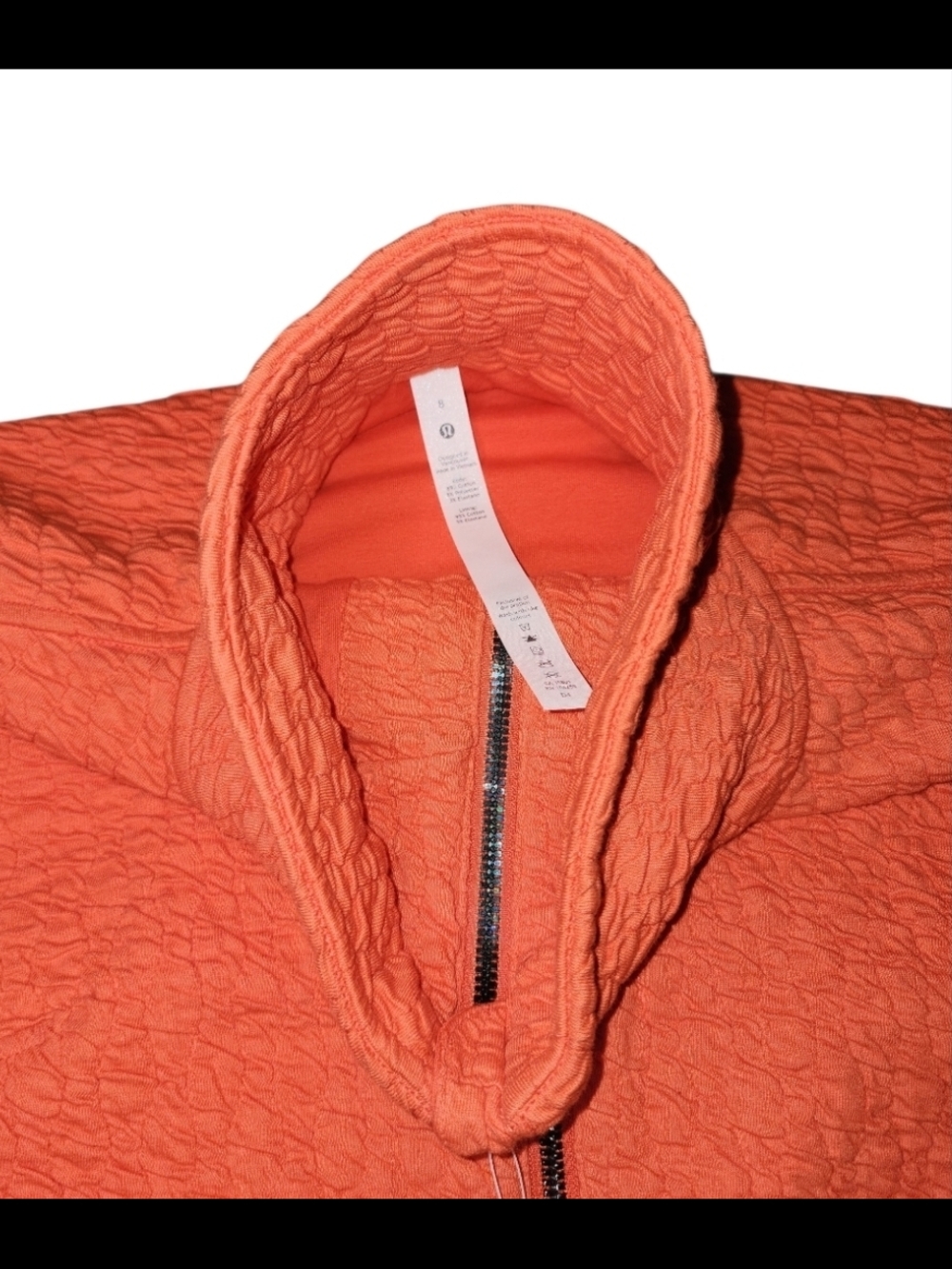 Lululemon Rippled Full Zip Jacket
Autumn Red - Picture 4 of 6